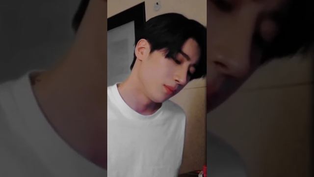 Они ели кашу?! Фф с Т/и и Чонгуком