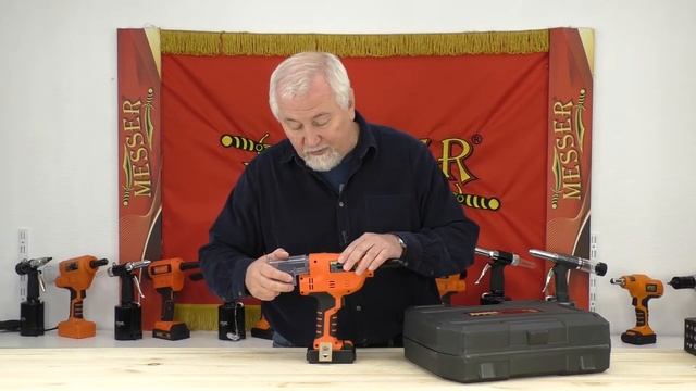 Аккумуляторный вытяжной заклепочник MESSER M1000 смотреть онлайн
