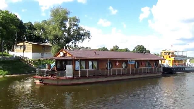 Плавучая гостиница "Полесье" смотреть онлайн