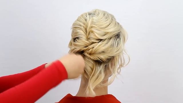 12 Причесок на короткие волосы смотреть онлайн