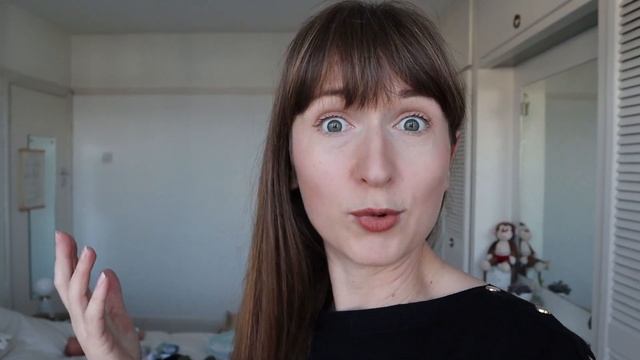 NAPPY CHANGE ON THE GO | HOW TO CHANGE A DISPOSABLE NAPPY смотреть онлайн