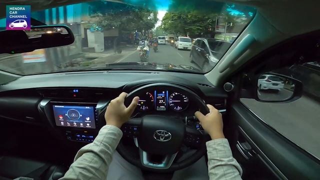 Toyota Fortuner 2.8 GR Sport (2022) - POV Test Drive Indonesia смотреть онлайн