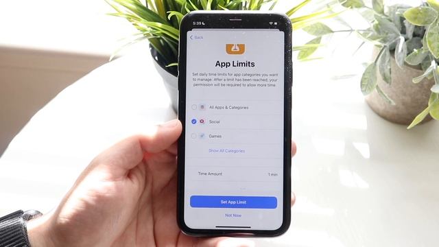 How To Put Parental Controls On iPhone! (2022) смотреть онлайн
