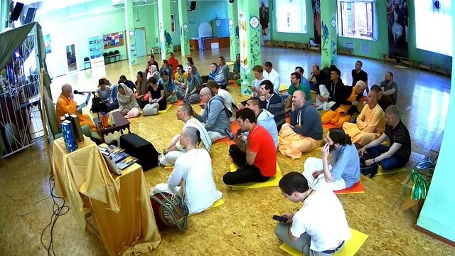 Махадьюти Свами.( ШБ 02.10.49-50 ) 14.05.2018г. смотреть онлайн