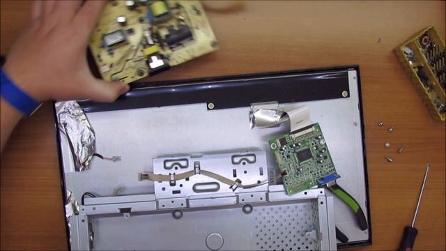 Ремонт монитора ACER V193HQ. Бредни электронщика. смотреть онлайн