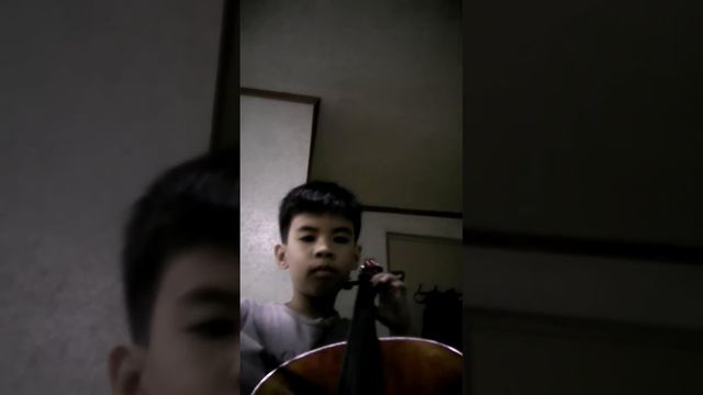 8yrs old Cellist plays Flight of the Bumblebee смотреть онлайн