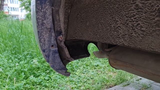 TUTORIAL: Cum se fixează o bară spate de Ford Fiesta mk4? *improvizație totală* смотреть онлайн
