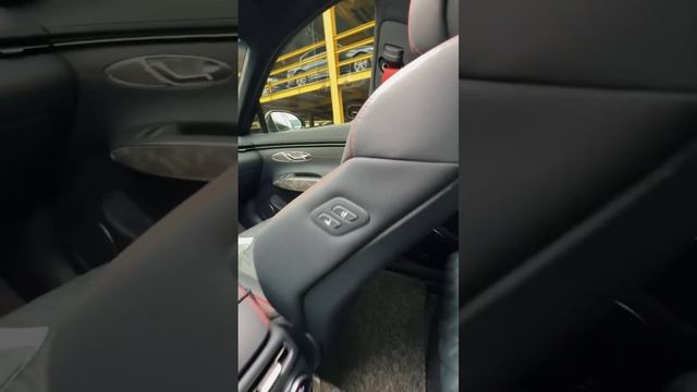 Genesis GV70 2,5Л. турбо бензин, 4wd смотреть онлайн