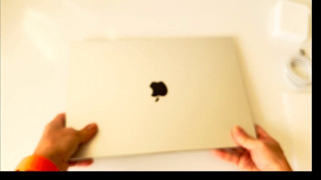 Unboxing M3 Max MacBook Pro 16" 2023 смотреть онлайн