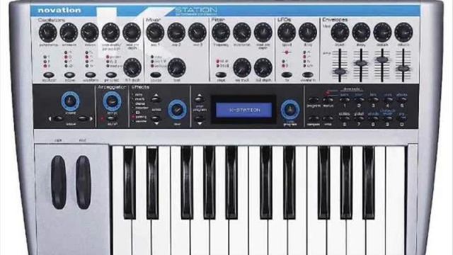 novation k-station (droney demo) смотреть онлайн