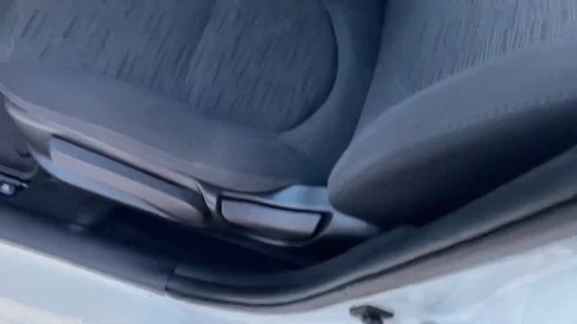 Hyundai Solaris 1.6 MT, 2015, пробег 119 205 км цена 939 000 ₽ наш номер 89061196652 смотреть онлайн