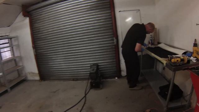 How to fit a Nissan Figaro Roof смотреть онлайн