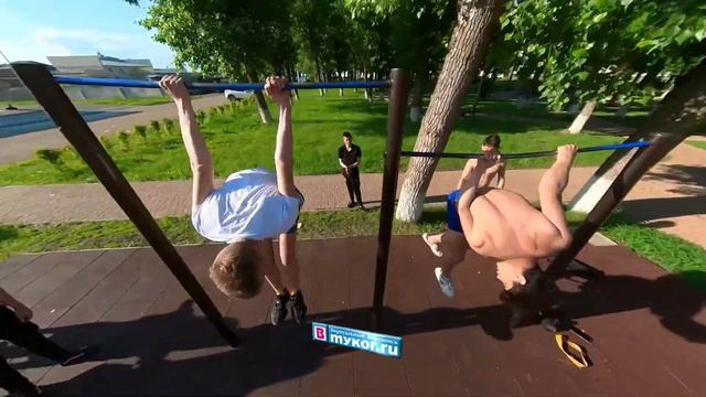 Кореновск. Спортплощадка смотреть онлайн