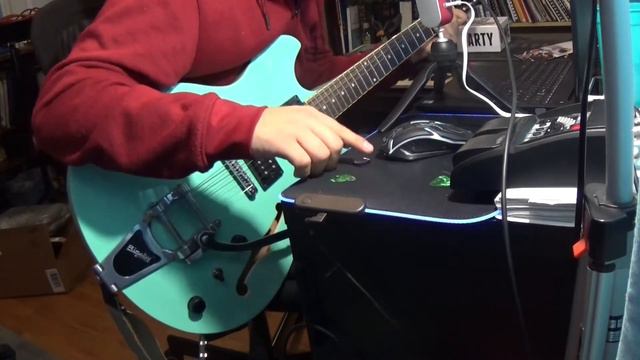 Ibanez AS63T-SFG Review смотреть онлайн