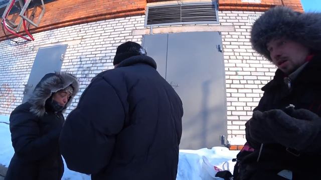 Надюшка Разбушевалась | Подняли Много Еды С Мусорки | Что Едят Бездомные Люди
