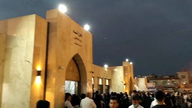 Рынок вокруг Золотой мечети, Багдад смотреть онлайн