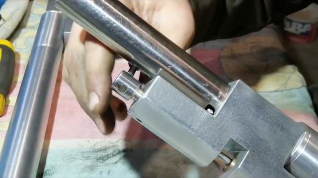 Самодельная PCP винотовка Часть 7 Болтовой затвор/DIY PCP rifle. Part 7. "Bolt type breechblock" смотреть онлайн