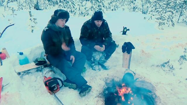 Однодневный поход. Обустройство бивака. Как правильно ухаживать за бензопилой. смотреть онлайн