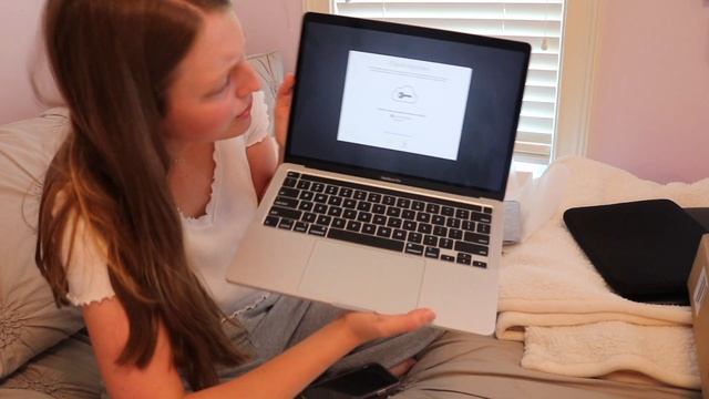 13” MACBOOK PRO 2020 unboxing and setup- final cut pro смотреть онлайн