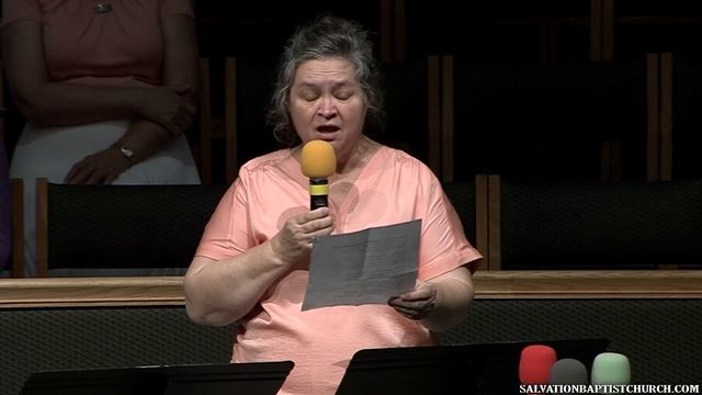 Стих «Знаю я, что милость не заслужена» ─ Надежда Храпова смотреть онлайн