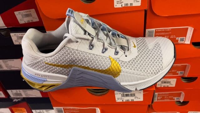 Nike Metcon 7 (Pure Platinum/Ashen Slate/Aluminium/Metallic Gold Coin) Style Code: CZ8280-049 смотреть онлайн