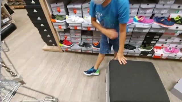 Наш день #205 Гердочке 9 месяцев. День закупок. Кабачки по мексикански. смотреть онлайн