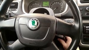 skoda fabia/ глючит реле и провод питающее стартёр.
