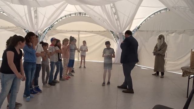 выпускной 4Б 2018 смотреть онлайн