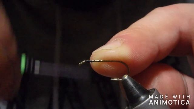 Fly Tying Episode 1 - How to Set Thread on Hook and Whip Finish смотреть онлайн