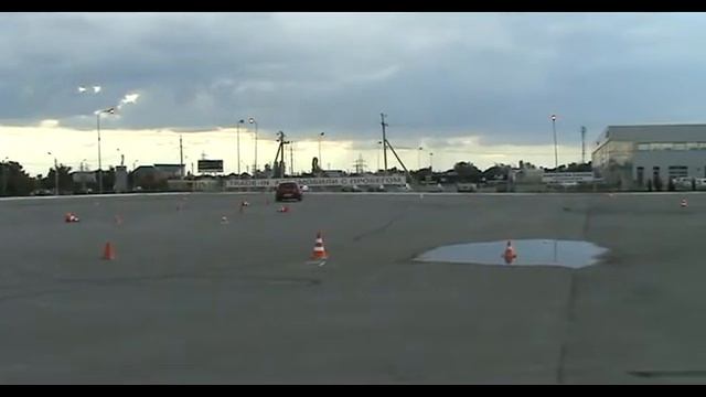 Липецк. Слалом. Peugeot 307 / Иван Яровенко смотреть онлайн