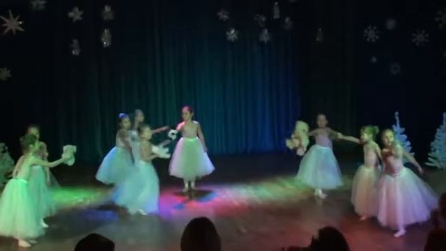 Детский танец смотреть онлайн