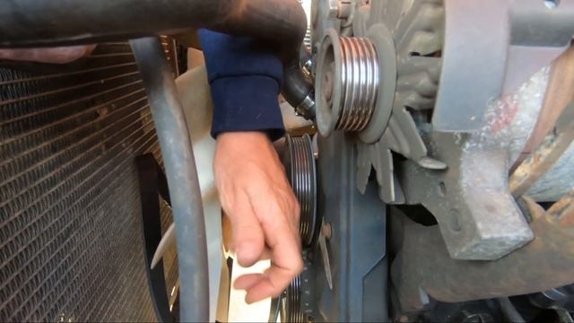 How To Replace A Fan Belt On Your ‘83 to ‘88 Ford Ranger смотреть онлайн