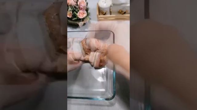 ГОЛЕНЬ В БЕКОНЕ//ПРИГОТОВЬТЕ НА ОБЕД #наобед #курочкавдуховке #короткоевидео смотреть онлайн