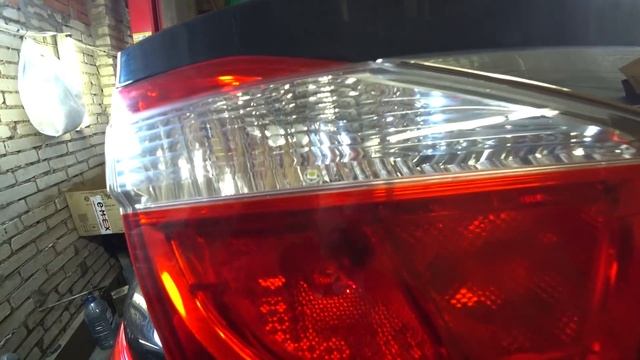 Camry 50. Оплавились габариты фонарей. смотреть онлайн