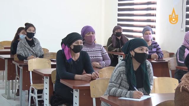 Мероприятия по поддержке нетрудоустроенных женщин и молодежи проходят в Алмалыке смотреть онлайн