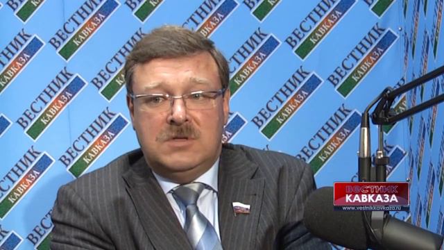 Сенатор: "Евразийский союз, БРИКС и ШОС – это колоссально интересные и дееспособные объединения" смотреть онлайн