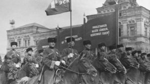 Едут, едут по Берлину наши казаки