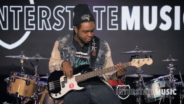 Squier Mini Precision Bass Guitar, Black with Laurel Fingerboard | Interstate Music смотреть онлайн