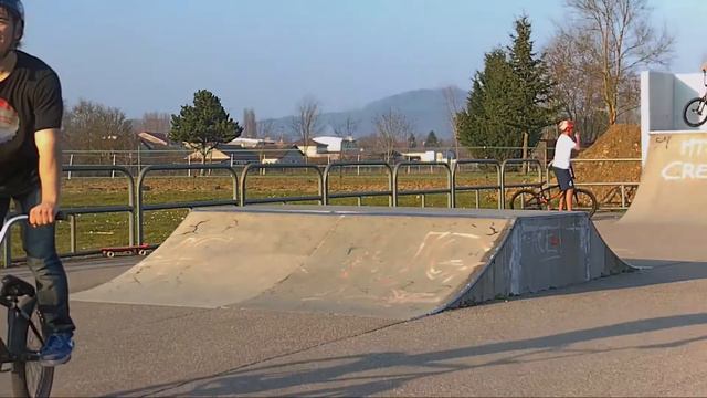 Chills not skills смотреть онлайн