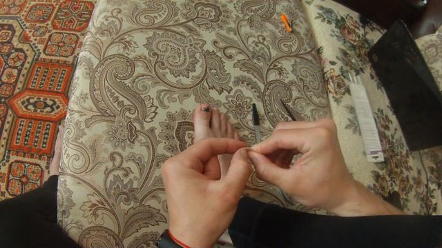 Оторвал ноготь, слабонервным не смотреть. Ч1 смотреть онлайн