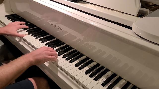 Franz Ferdinand - Take Me Out (NEW PIANO COVER w/ SHEET MUSIC in Description) смотреть онлайн