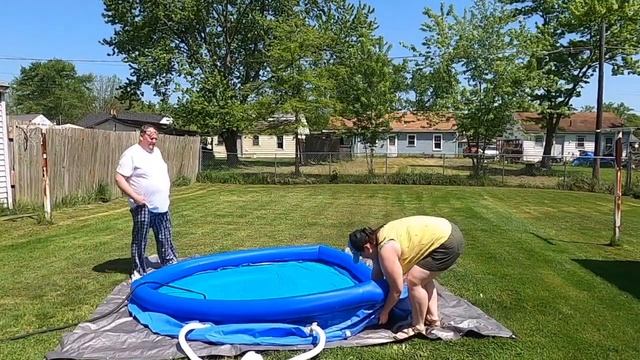 Summer Waves - Quick Set Pool смотреть онлайн