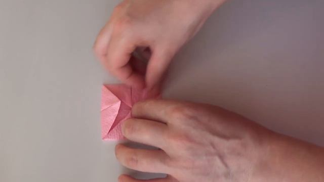 Як зробити Квітку Лотоса з Серветки?