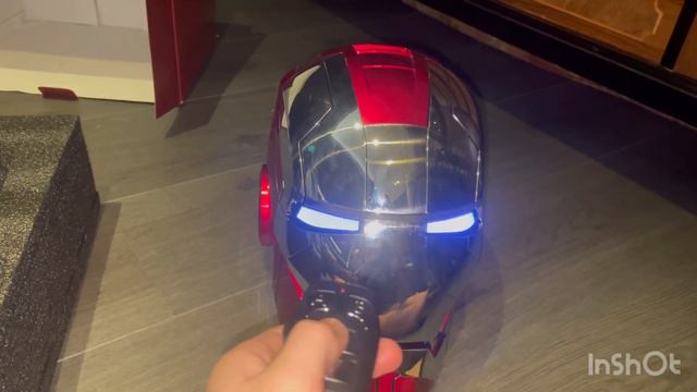 Обзор на маску железного человека