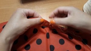 Как обработать низ изделия. Юбки солнце и полусолнце.mp4