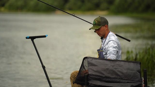 Fros Fishing / Рыбалка с Фросом / Особенности и тактика ловли рыбы на Оке реке смотреть онлайн