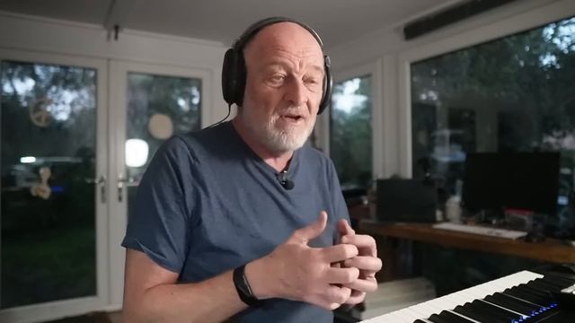 Guy Michelmore Live - Ask me anything! смотреть онлайн