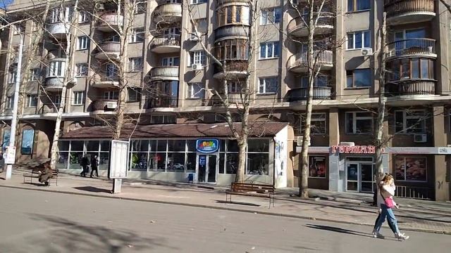 Как живут украинцы. Николаев, улица Соборная (Советская) смотреть онлайн
