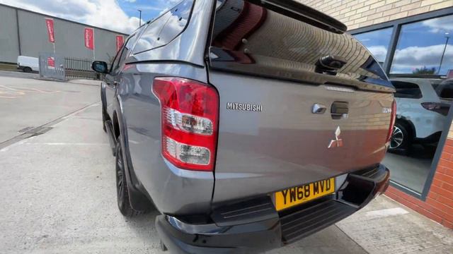 Batchelors Motor Group - Mitsubishi L200 2.4 DI-D DC Barbarian Black 4WD Euro 6 4dr (Hardtop) смотреть онлайн