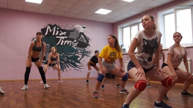 Открытое занятие от студии современного танца "Mix time" смотреть онлайн